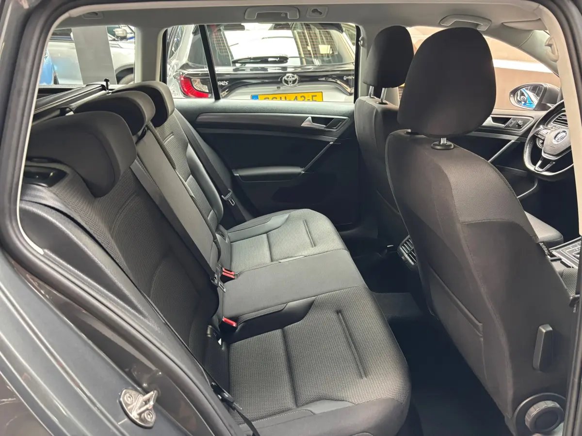 Golf Variant 1.5 TSI Comfortline Business / Camera / Carplay