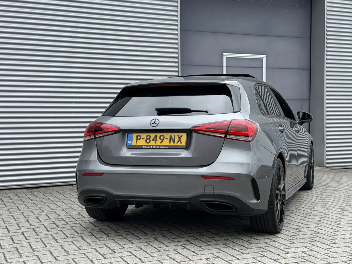 A-Klasse 250 Premium I Aut. I AMG I Leder I Pano.dak I Leder I Camera I Carplay