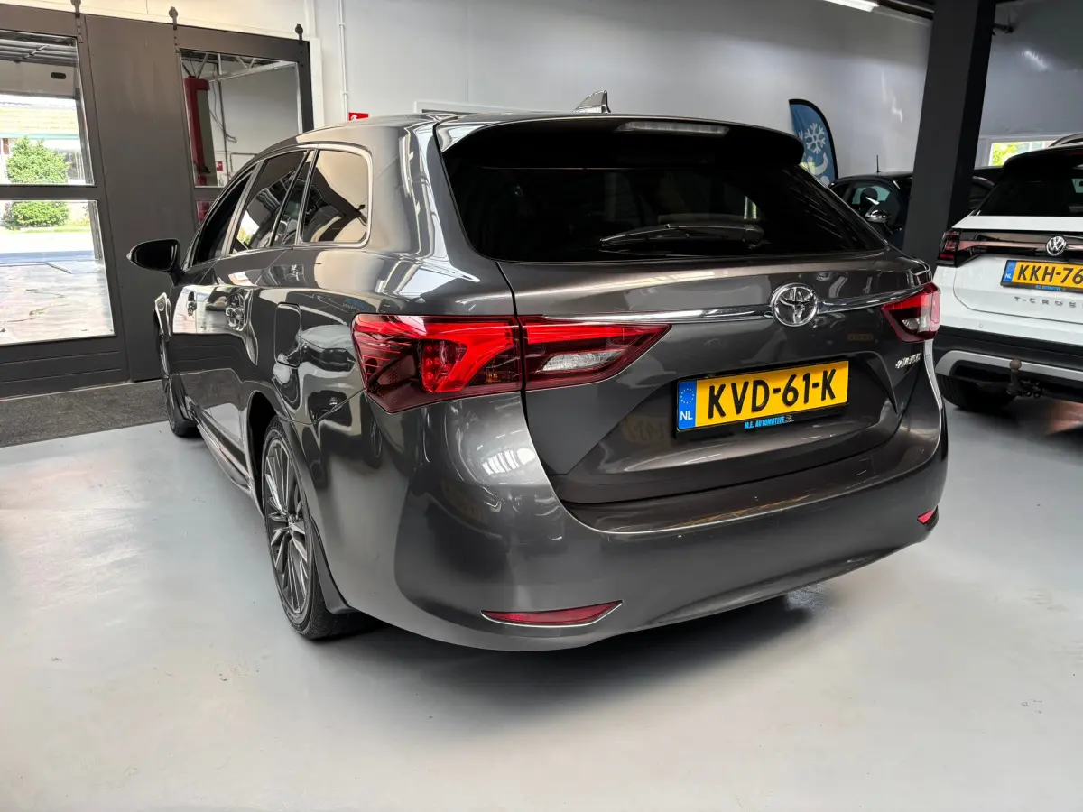 Avensis Touring Sports 1.8 VVT-i Edition / Camera