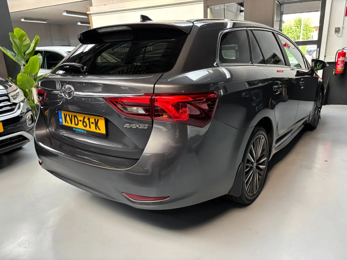 Avensis Touring Sports 1.8 VVT-i Edition / Camera