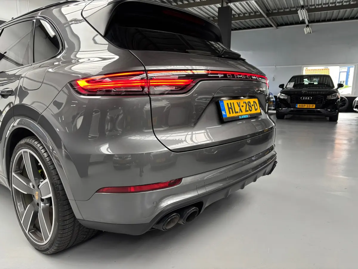 Cayenne 3.0 E-Hybrid / Panorama / Sport