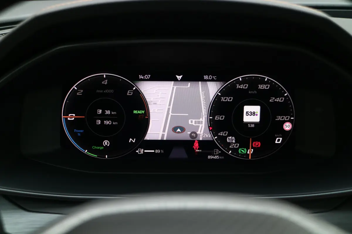 Formentor 1.4 e-Hybrid VZ Performance | PHEV | Trekhaak | Camera |