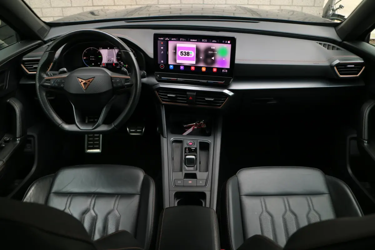 Formentor 1.4 e-Hybrid VZ Performance | PHEV | Trekhaak | Camera |