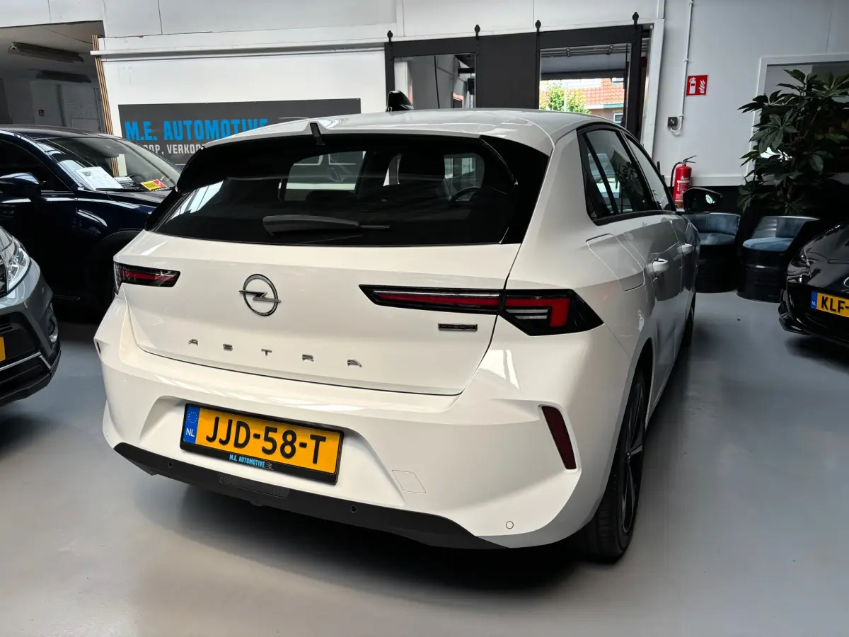 Astra 1.6 Hybrid Edition Carplay