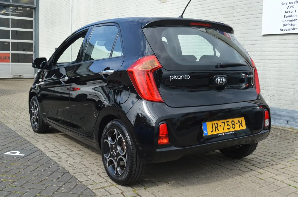 Picanto 1.0 CVVT DynamicLine / BOVAG RIJKLAARPRIJS