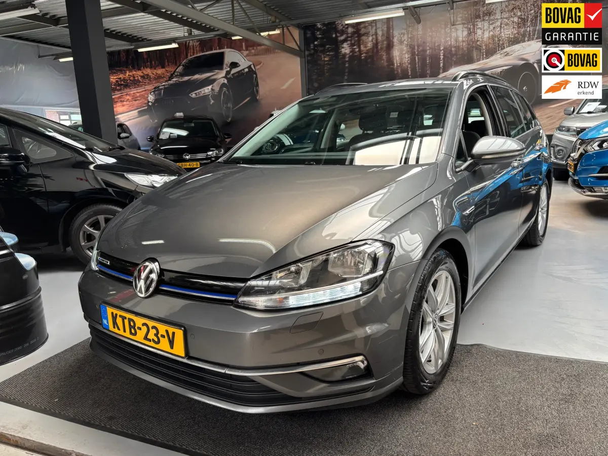 Golf Variant 1.5 TSI Comfortline Business / Camera / Carplay