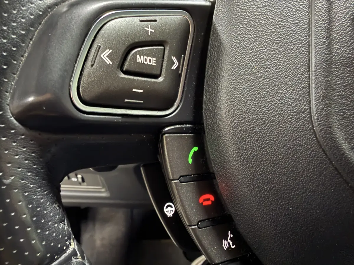 Range Rover Evoque 2.0 Si 4WD Prestige Business Edition // Leer // Meridian