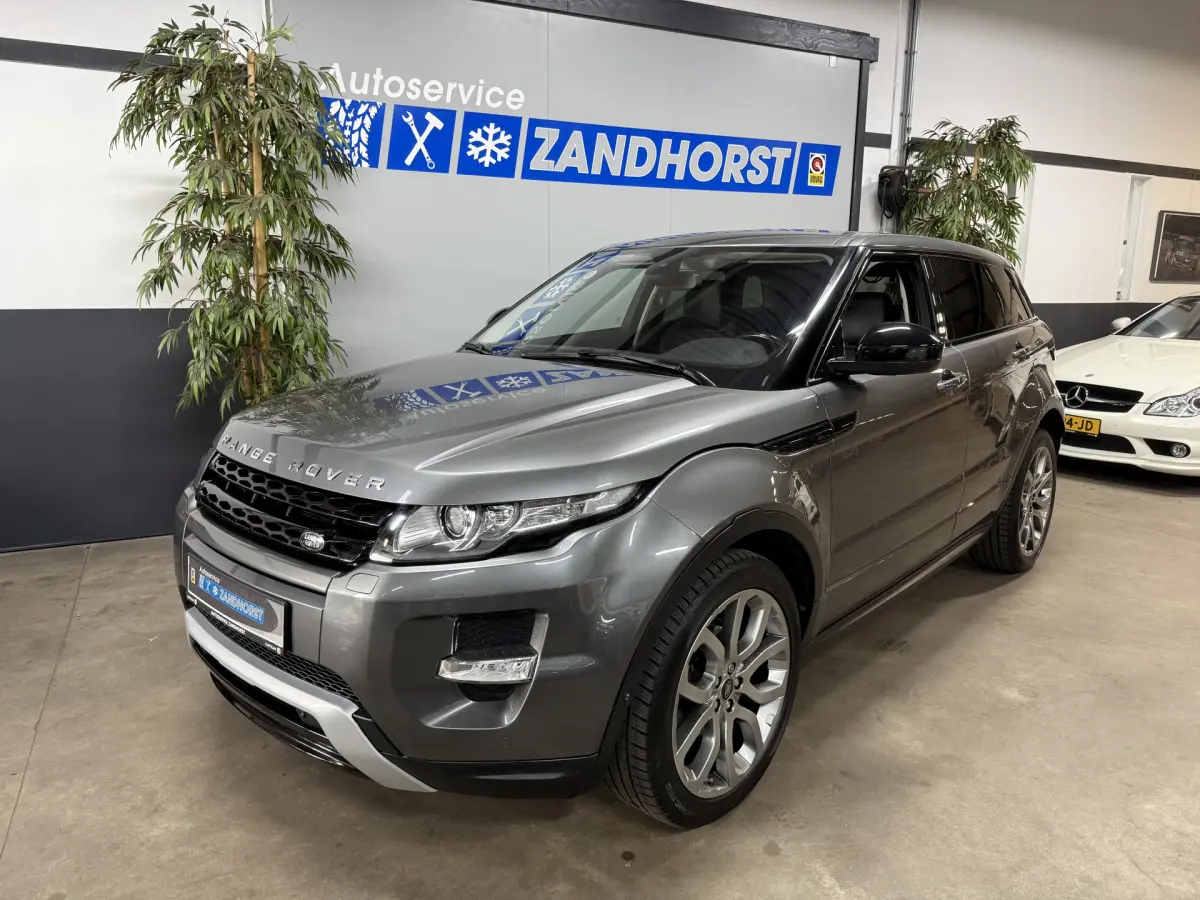 Range Rover Evoque 2.0 Si 4WD Prestige Business Edition // Leer // Meridian