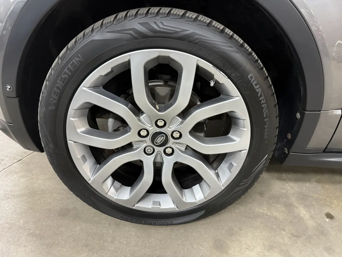 Range Rover Evoque 2.0 Si 4WD Prestige Business Edition // Leer // Meridian