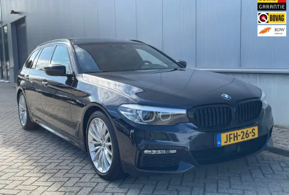 5 Serie Touring 540i xDrive High Executive PanoramaDak / M-Sport