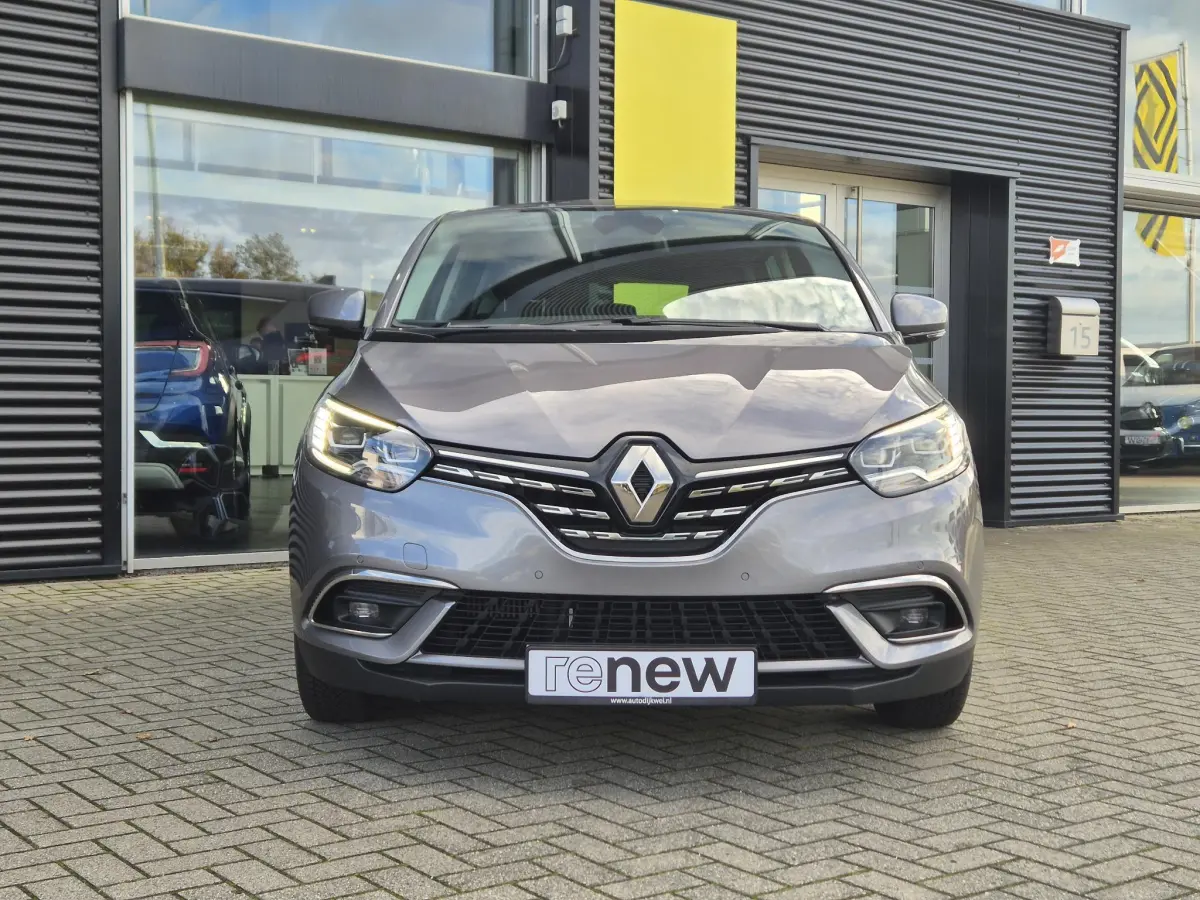 Grand Scénic 1.3 TCe 140 Techno 7pers. Camera, Blind Spot detectie, Navigatie, All Season banden