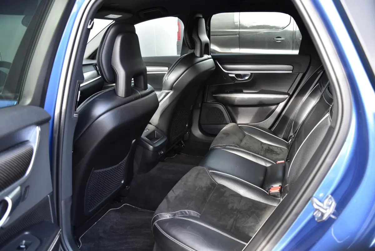 V90 2.0 T4 R-Design Polestar Engineered