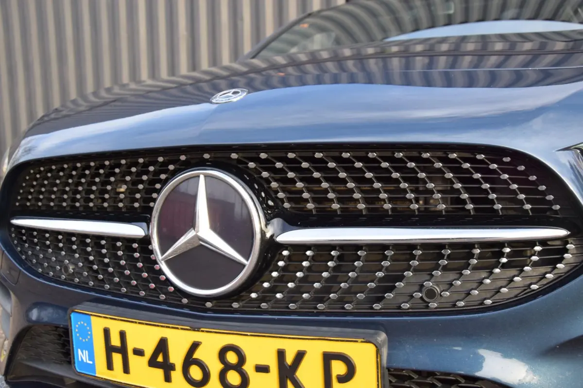 A-Klasse 180 Business Solution AMG, Panorama dak, Allseason Banden