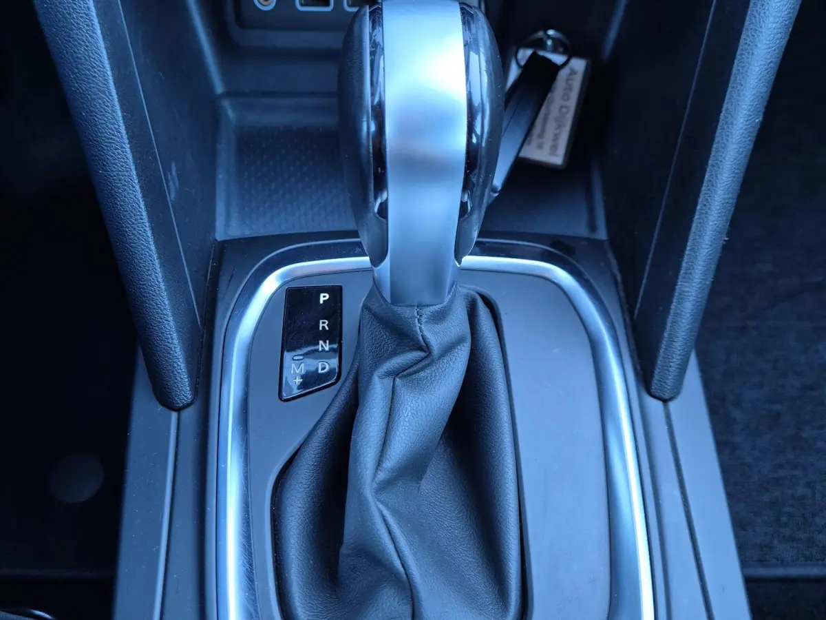 Mégane Estate 1.3 TCe 140 EDC AUTOMAAT Business Edt. Trekhaak, All Season banden, Navigatie, Apple/Android