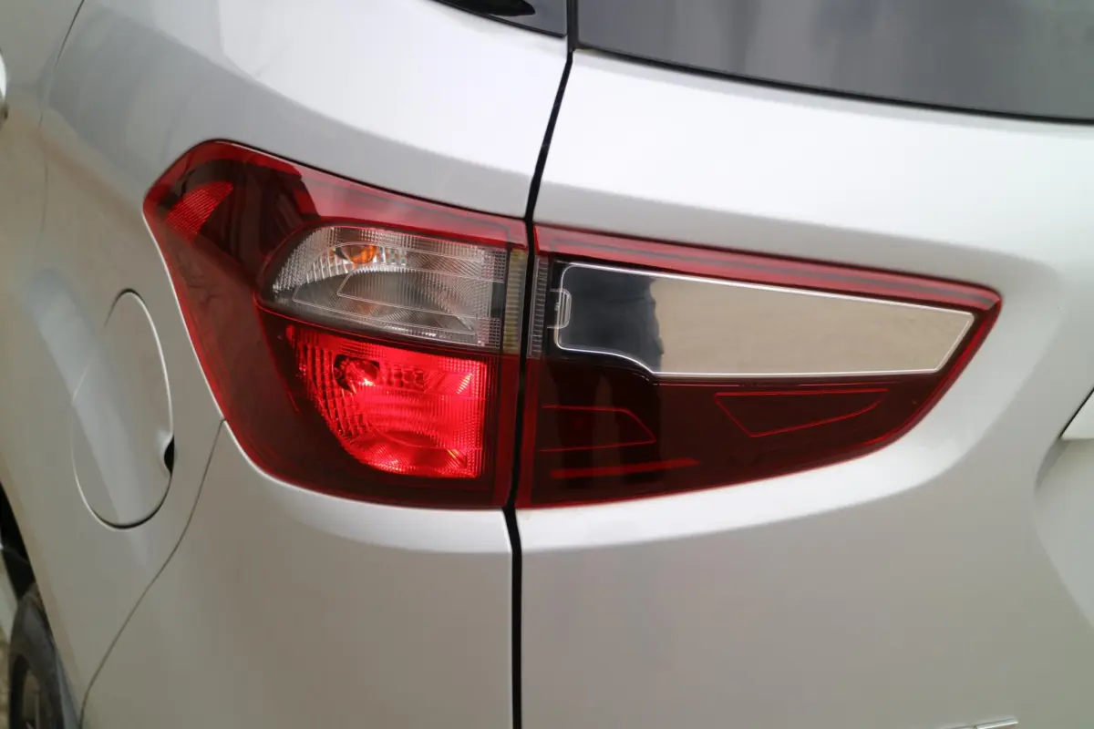EcoSport 1.0 EcoBoost St-line | Schuifdak | Carplay |