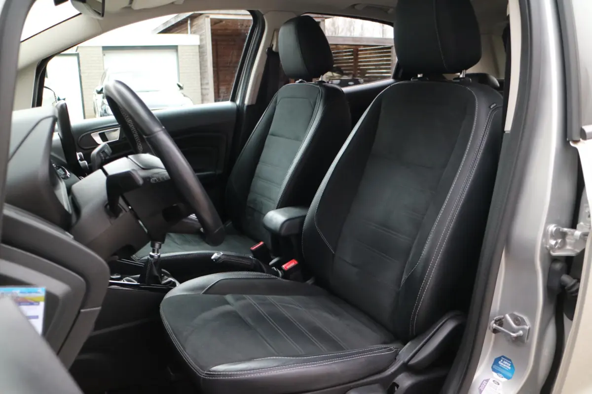 EcoSport 1.0 EcoBoost St-line | Schuifdak | Carplay |