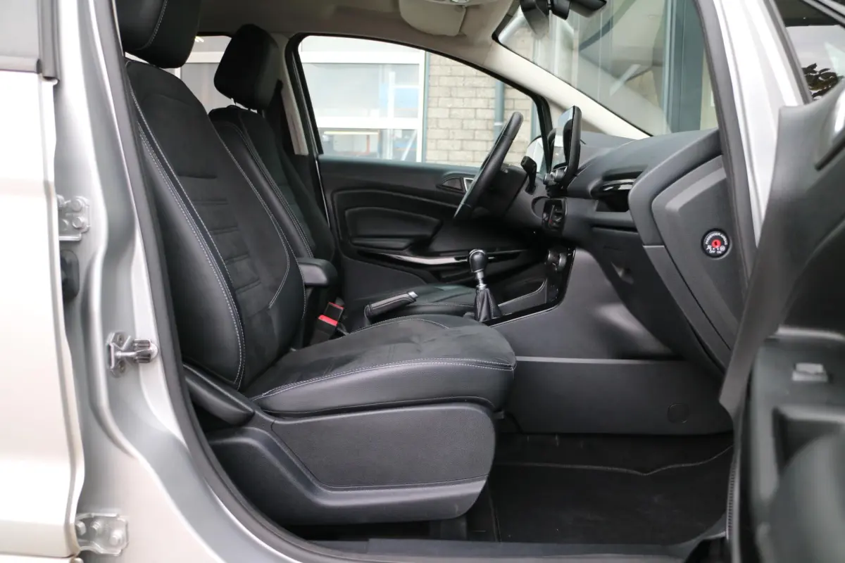 EcoSport 1.0 EcoBoost St-line | Schuifdak | Carplay |