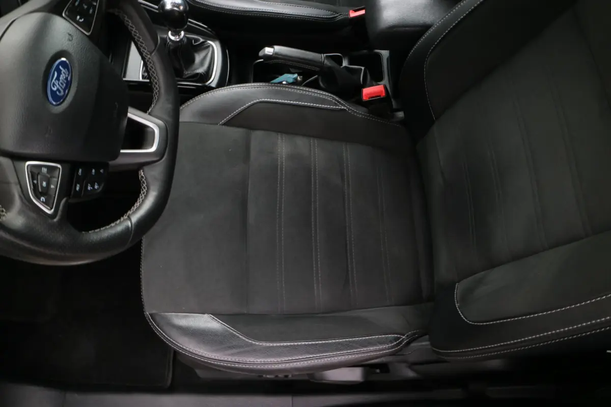 EcoSport 1.0 EcoBoost St-line | Schuifdak | Carplay |