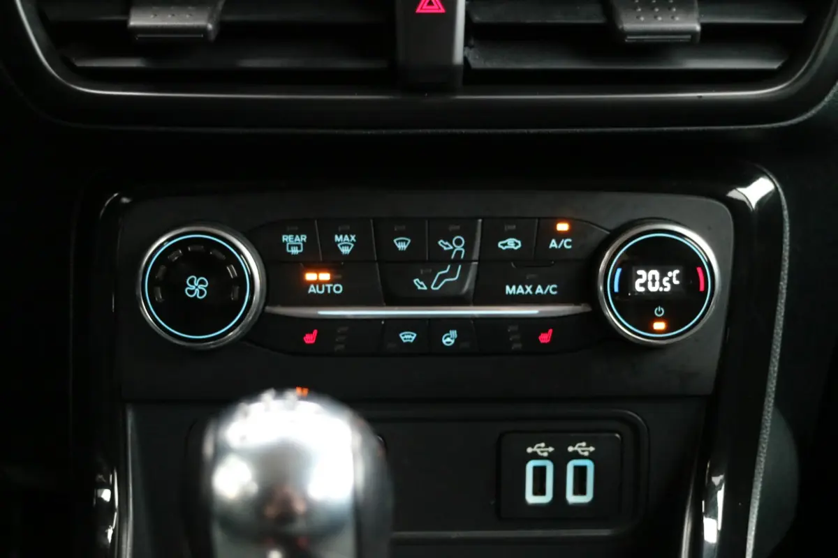 EcoSport 1.0 EcoBoost St-line | Schuifdak | Carplay |