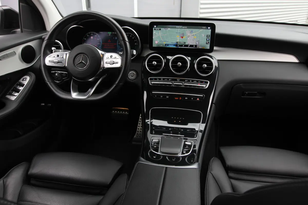 GLC 300e 4MATIC Business Solution AMG I PHEV I Aut. I Navi I Leder I Camera