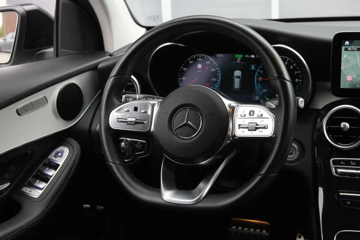 GLC 300e 4MATIC Business Solution AMG I PHEV I Aut. I Navi I Leder I Camera