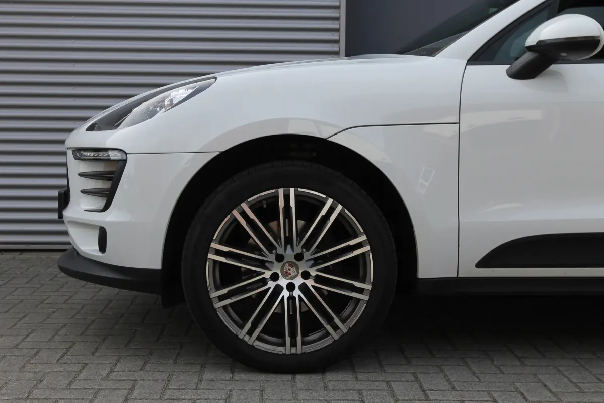 Macan 2.0 I Aut. I Navi I Leder