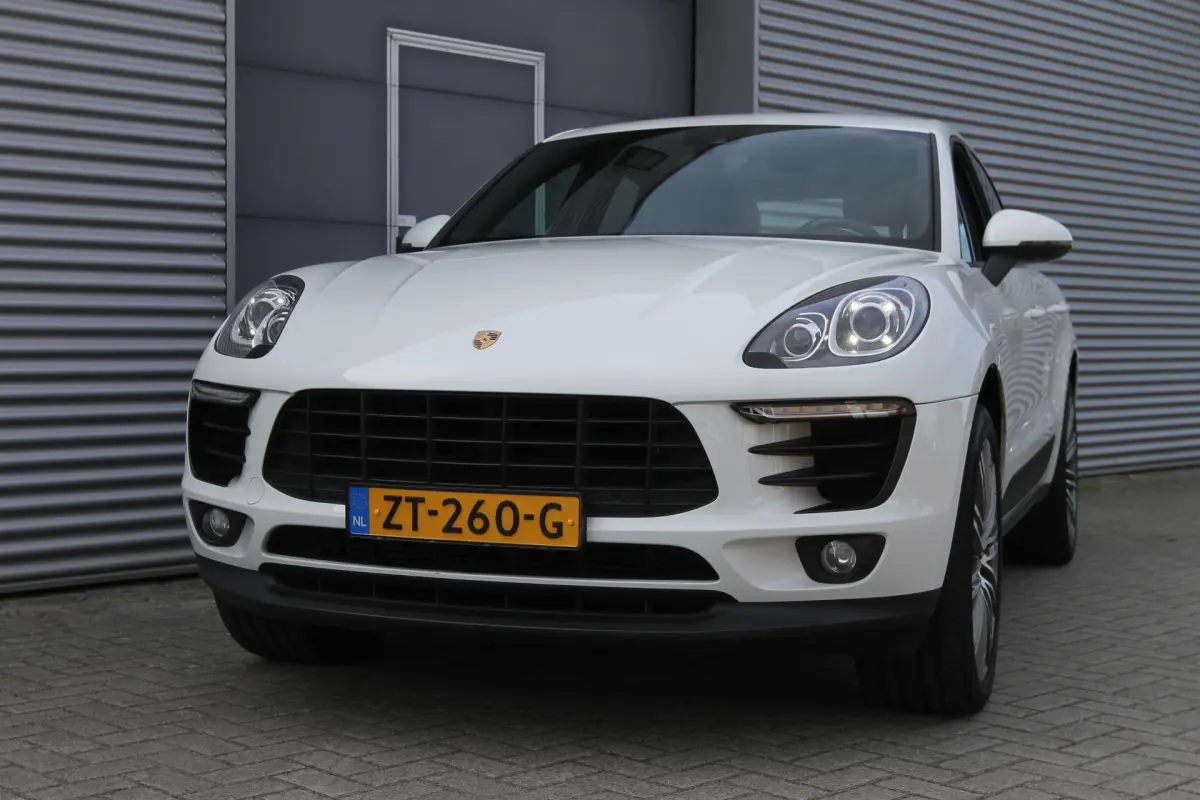 Macan 2.0 I Aut. I Navi I Leder