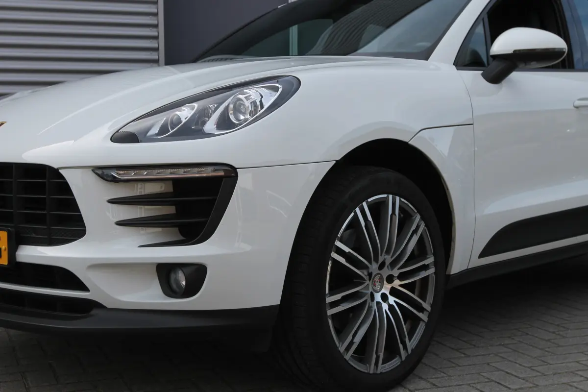 Macan 2.0 I Aut. I Navi I Leder