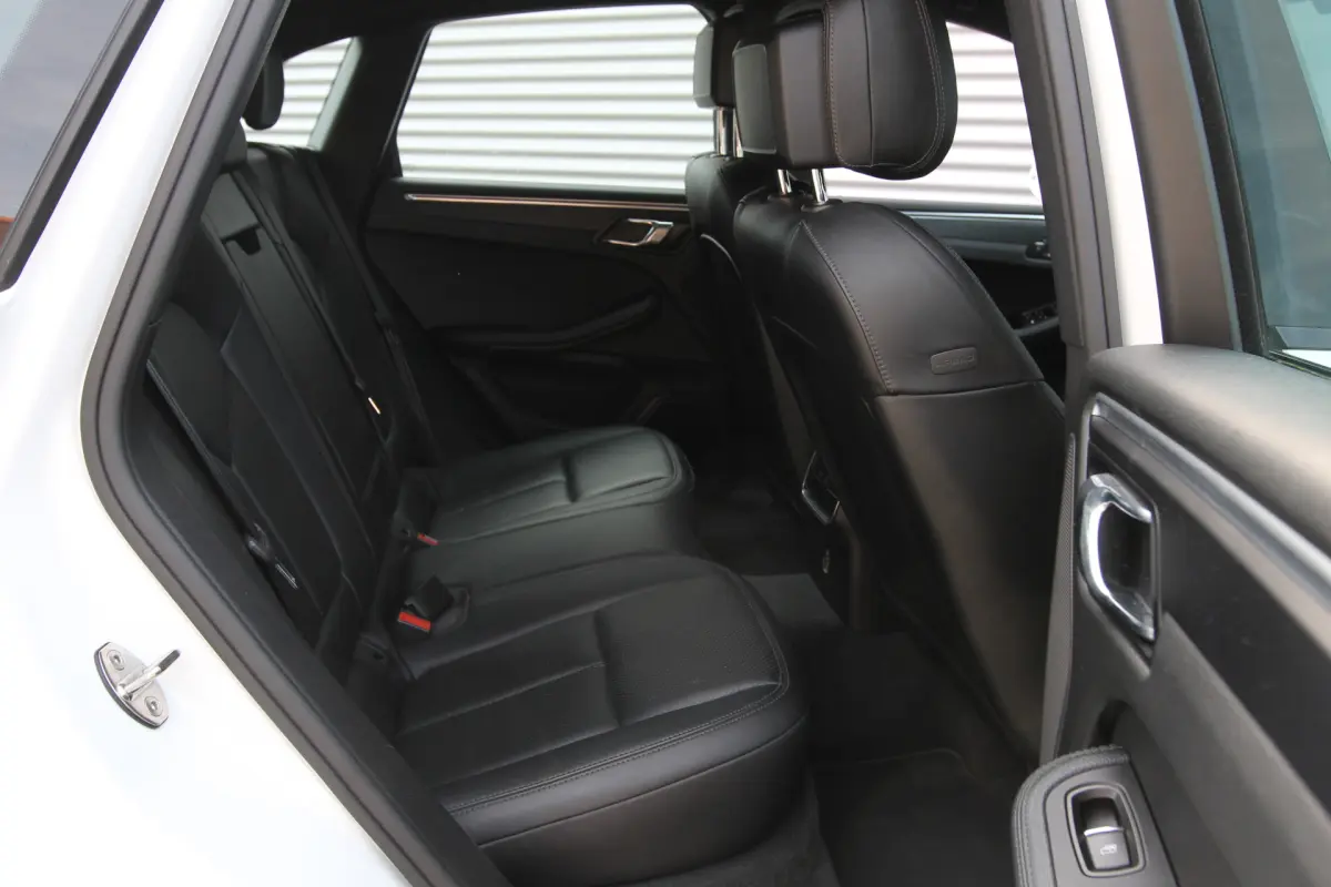 Macan 2.0 I Aut. I Navi I Leder