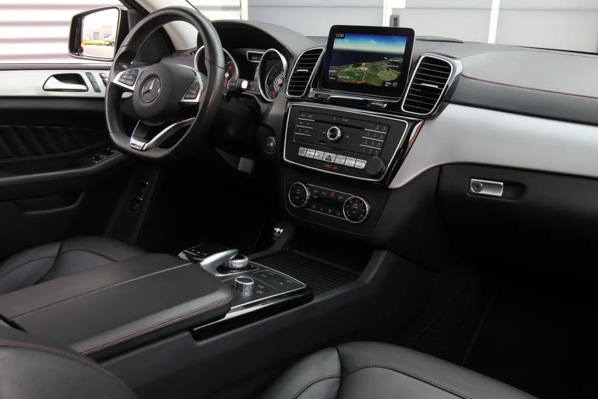 GLE 43 AMG 4MATIC Aut. I 368 PK I Pano.dak I Camera I Carplay