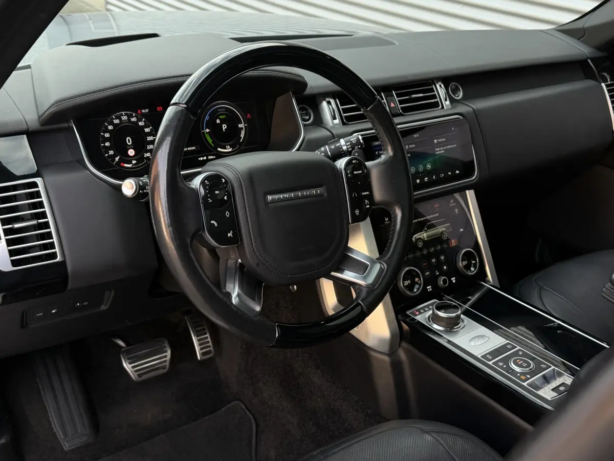 Range Rover P400e Vogue I PHEV I Aut. I Pano.dak I Carplay I Camera I Leder
