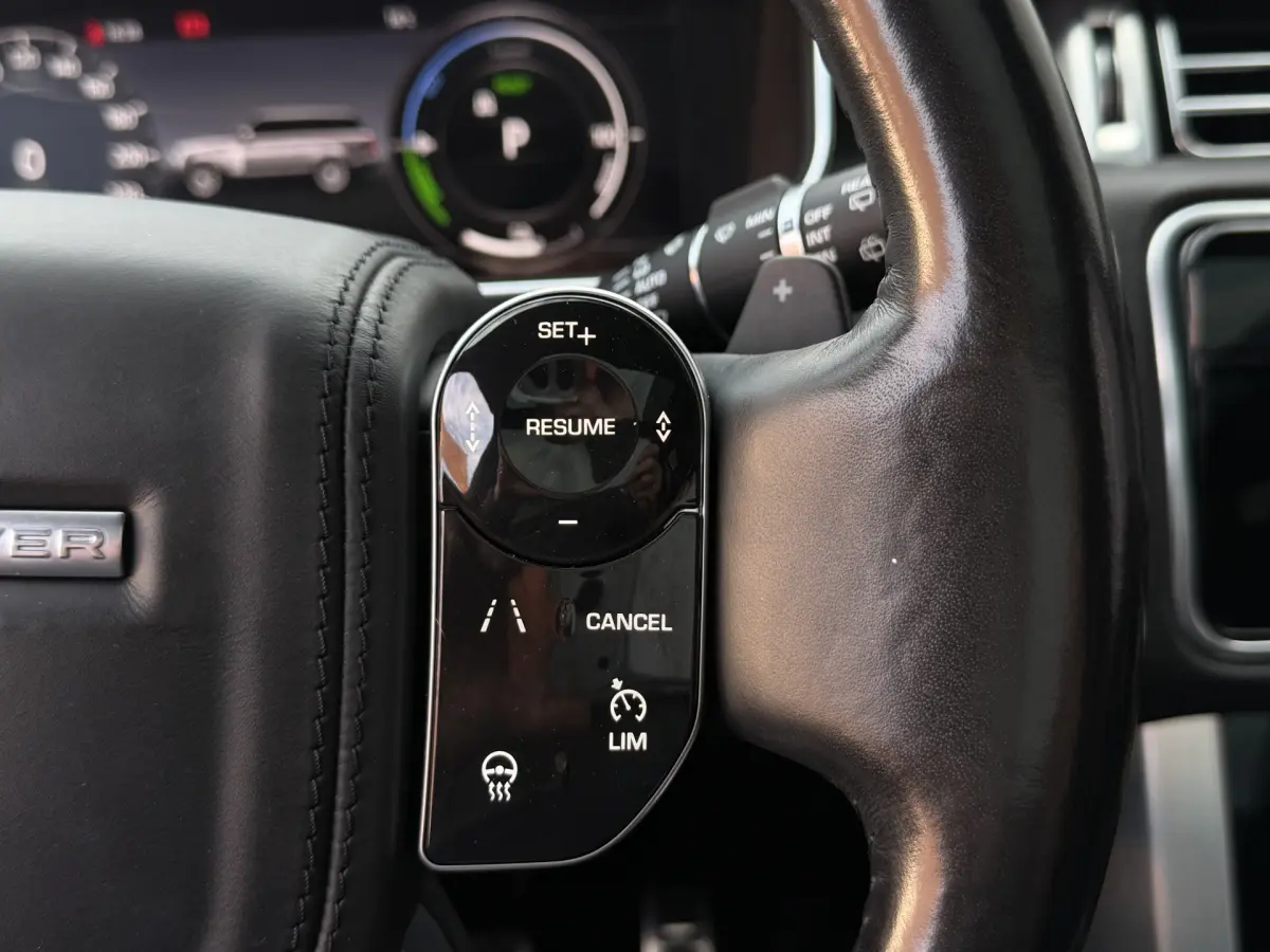 Range Rover P400e Vogue I PHEV I Aut. I Pano.dak I Carplay I Camera I Leder