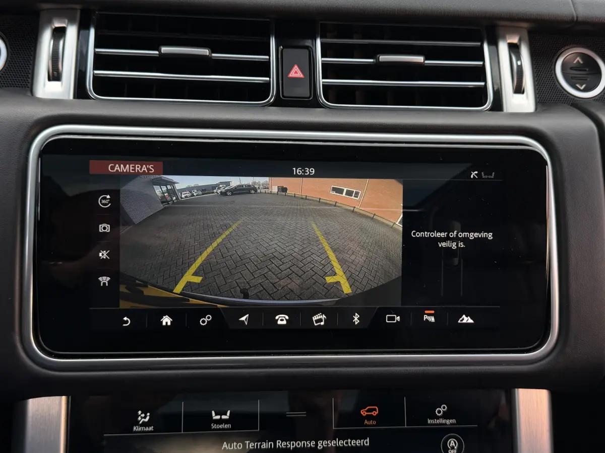 Range Rover P400e Vogue I PHEV I Aut. I Pano.dak I Carplay I Camera I Leder