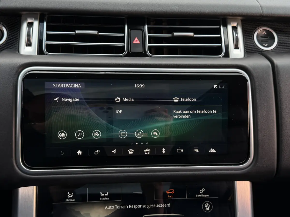 Range Rover P400e Vogue I PHEV I Aut. I Pano.dak I Carplay I Camera I Leder