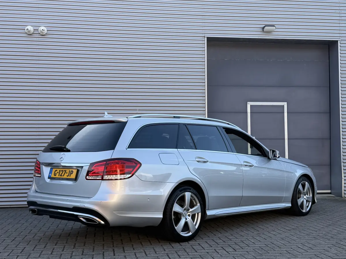 E-Klasse Estate 300 BlueTEC HYBRID Prestige Avantgarde AMG I Aut. I Leder I Schuifdak I Navi