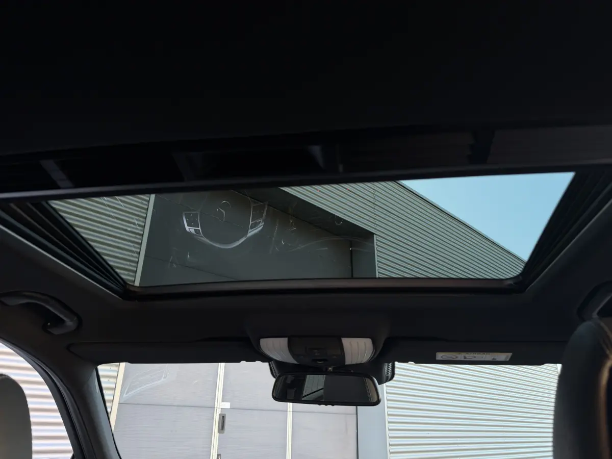 E-Klasse Estate 300 BlueTEC HYBRID Prestige Avantgarde AMG I Aut. I Leder I Schuifdak I Navi