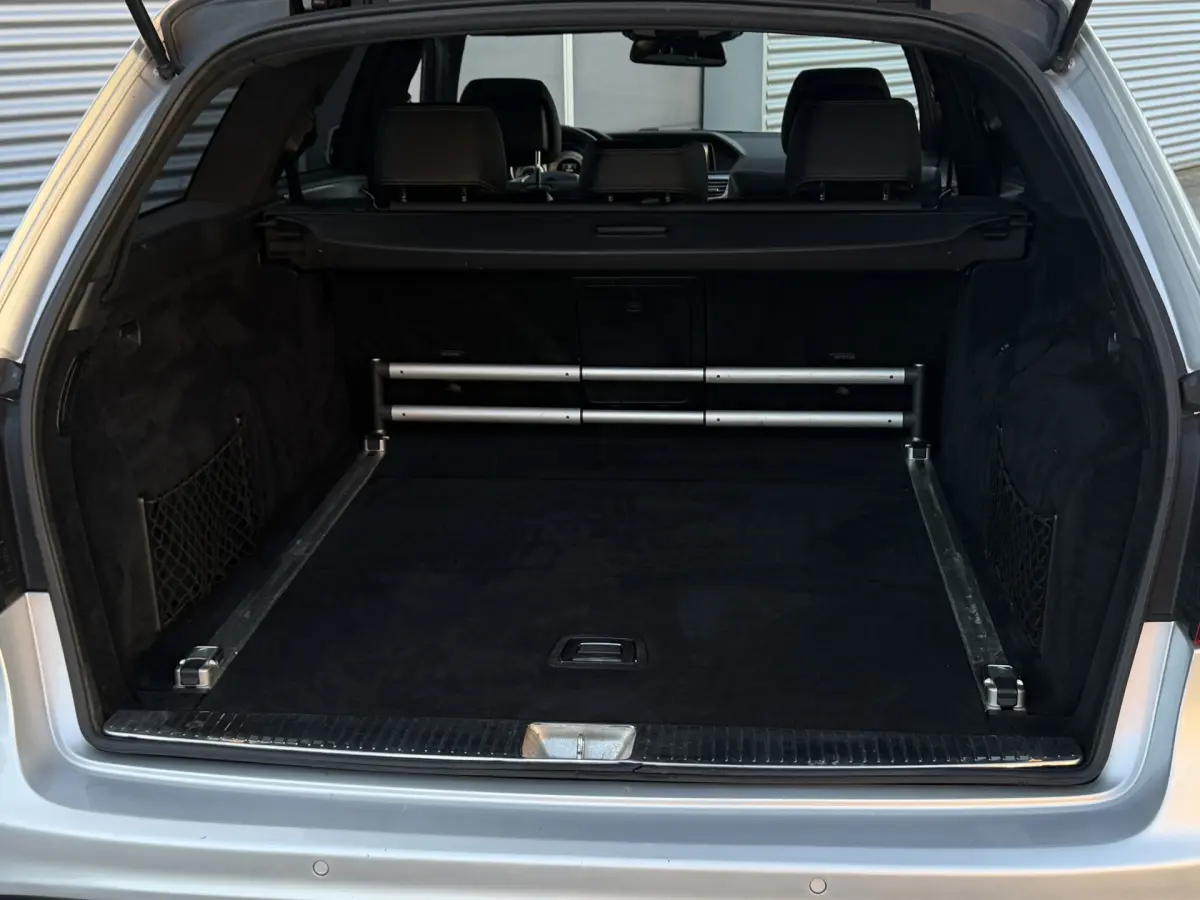 E-Klasse Estate 300 BlueTEC HYBRID Prestige Avantgarde AMG I Aut. I Leder I Schuifdak I Navi