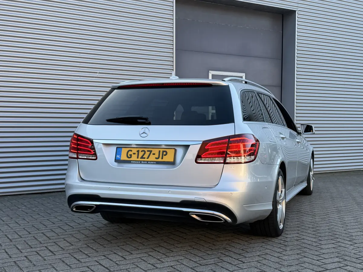 E-Klasse Estate 300 BlueTEC HYBRID Prestige Avantgarde AMG I Aut. I Leder I Schuifdak I Navi