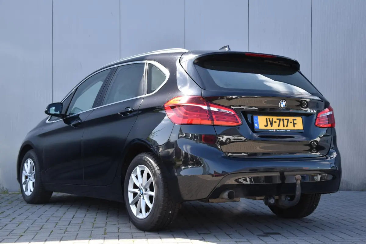 2 Serie Active Tourer 218i | Cruise | Climate | Trekhaak |