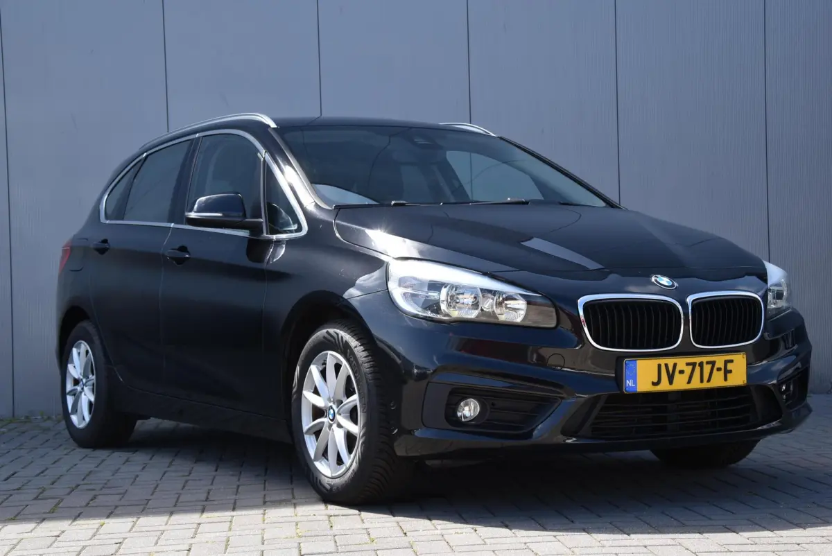 2 Serie Active Tourer 218i | Cruise | Climate | Trekhaak |