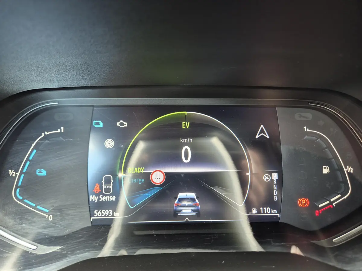 Clio 1.6 E-Tech Hybrid 140 R.S. Line Camera, Navigatie, All Season banden, Sportinterieur, Apple/Android
