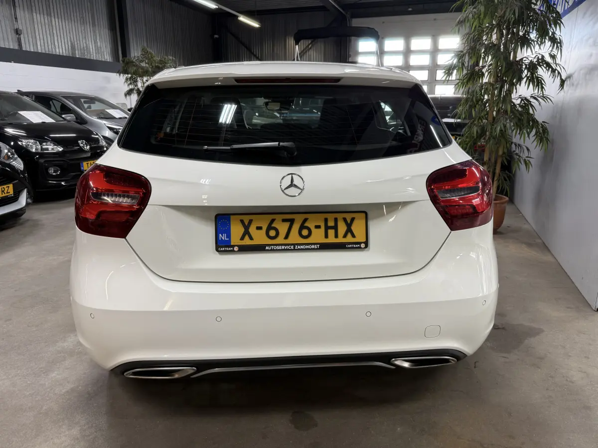 A-Klasse 180 Ambition // 17 inch // Stoelverw. // Navi