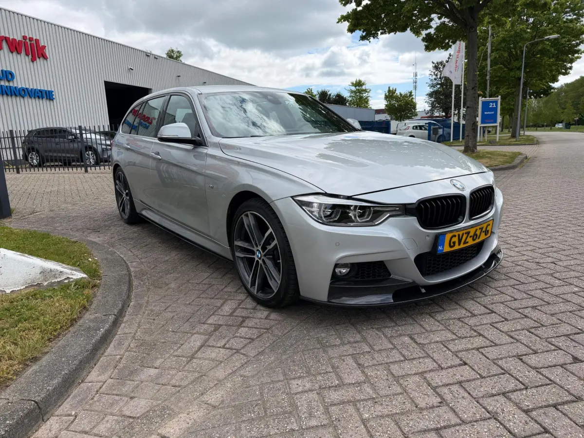 3 Serie Touring 325d M Sport NAVI/KEYLESS/HARMAN/KARDON
