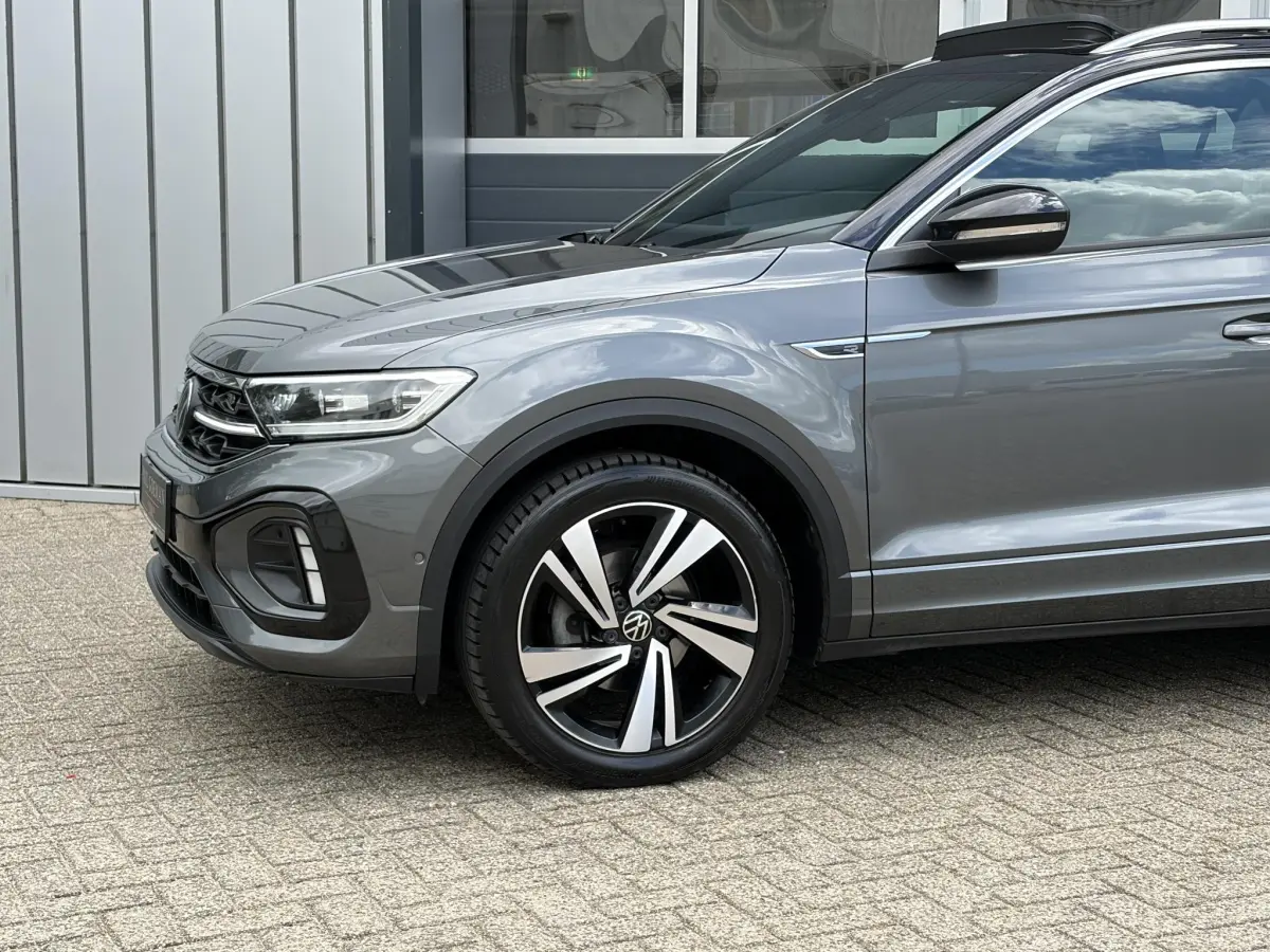 T-Roc 1.5 TSI R-Line Business+ | 3x R Line | Virtual | Pano | Camera | Keyless |
