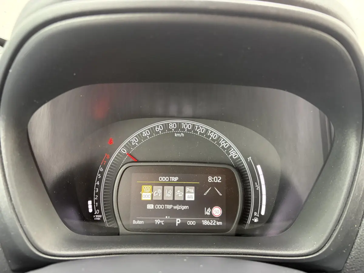 Aygo X 1.0 VVT-i S-CVT Premium Design Pack/Adaptive cruise/Clima/VOL!