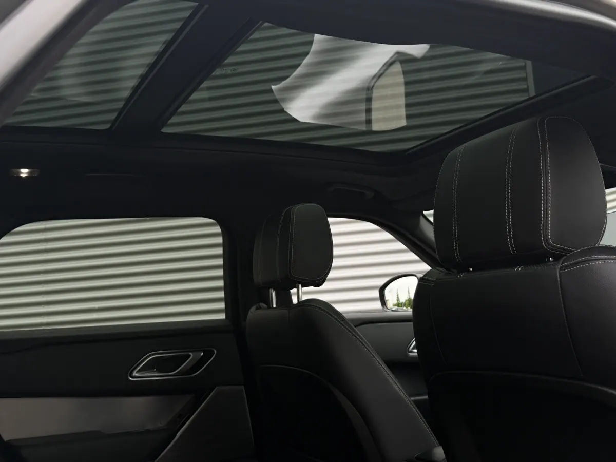 Range Rover Velar 2.0 P300 Turbo AWD R-Dynamic HSE I Aut. I Pano.dak I Leder I Camera I Carplay I ACC I HUD