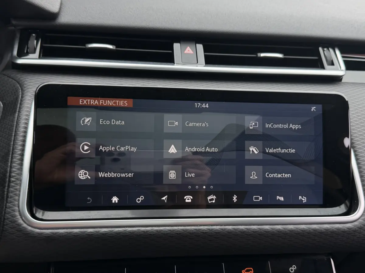 Range Rover Velar 2.0 P300 Turbo AWD R-Dynamic HSE I Aut. I Pano.dak I Leder I Camera I Carplay I ACC I HUD