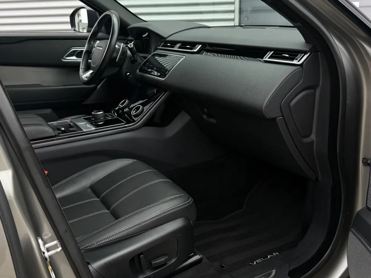 Range Rover Velar 2.0 P300 Turbo AWD R-Dynamic HSE I Aut. I Pano.dak I Leder I Camera I Carplay I ACC I HUD