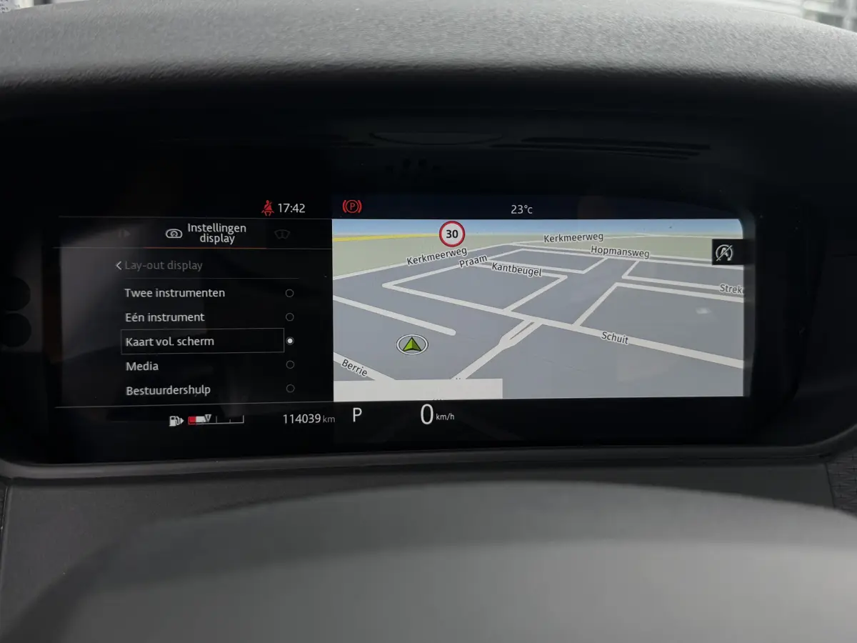 Range Rover Velar 2.0 P300 Turbo AWD R-Dynamic HSE I Aut. I Pano.dak I Leder I Camera I Carplay I ACC I HUD