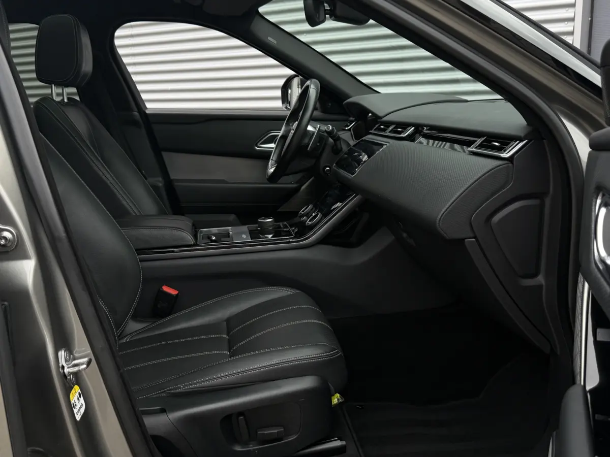 Range Rover Velar 2.0 P300 Turbo AWD R-Dynamic HSE I Aut. I Pano.dak I Leder I Camera I Carplay I ACC I HUD